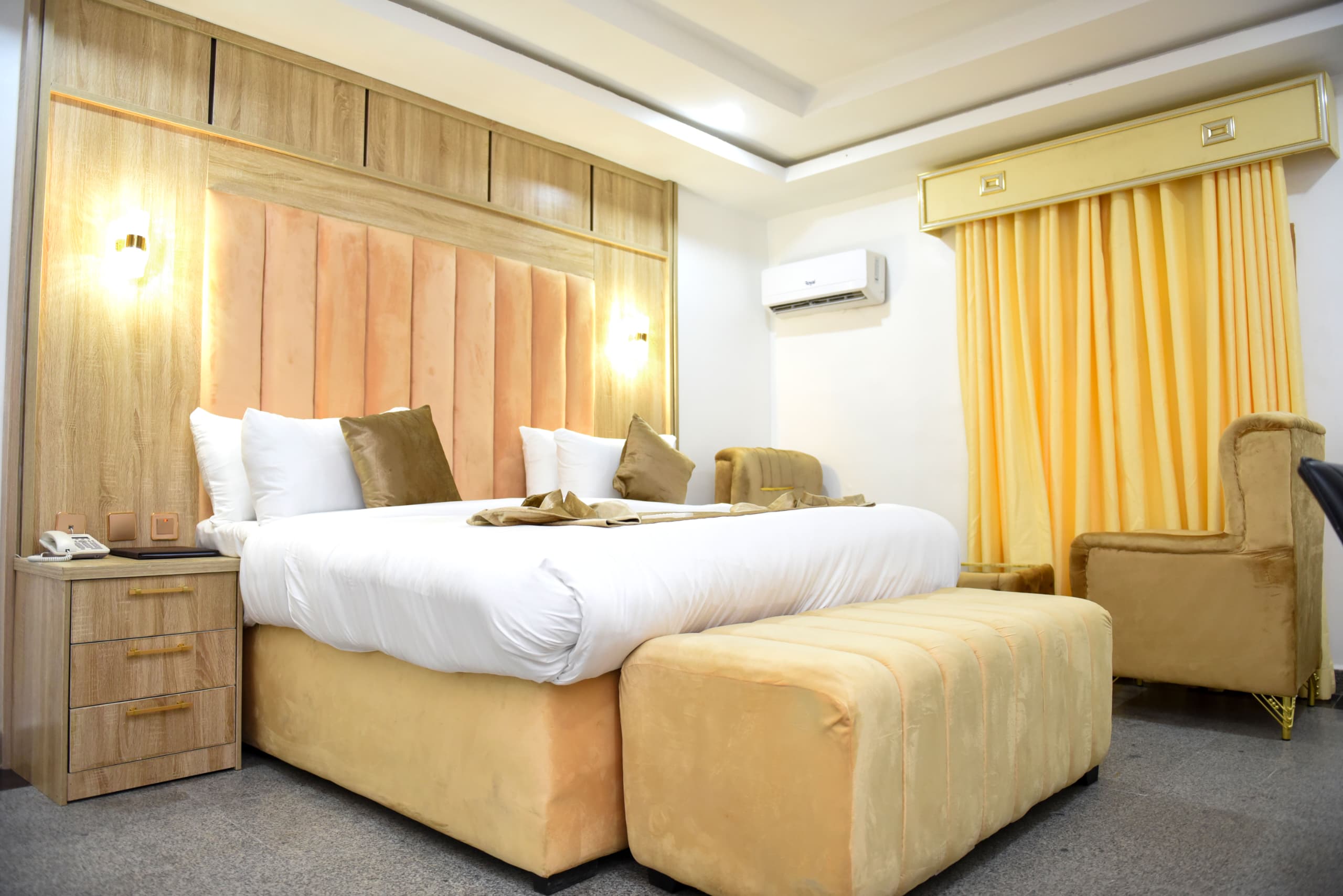 Diplomatic Room - ₦85,000/NIGHT